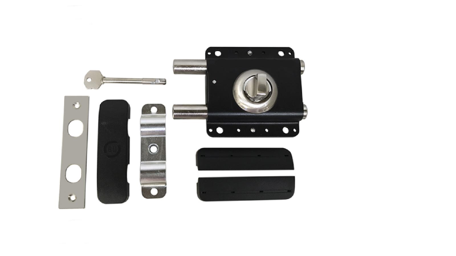 С-Пб Барьер-Каре Замок накладной (10)