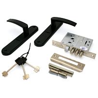 Рязань ЗВ 9-8/13 черный 76704 м/о 55мм Замок врезной с/руч (12) Рязань ЗВ 9-8/13 черный 76704 м/о 55мм Замок врезной с/руч (12)